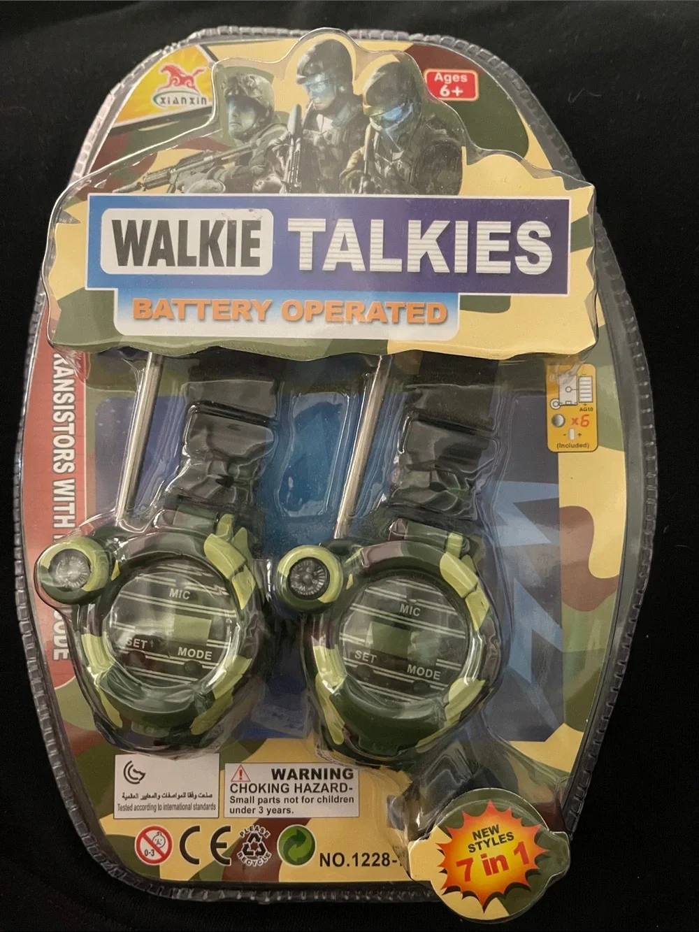 NWT Walkie Talkies Kids Digital Wrist Radios in Camouflage Green-7 in 1